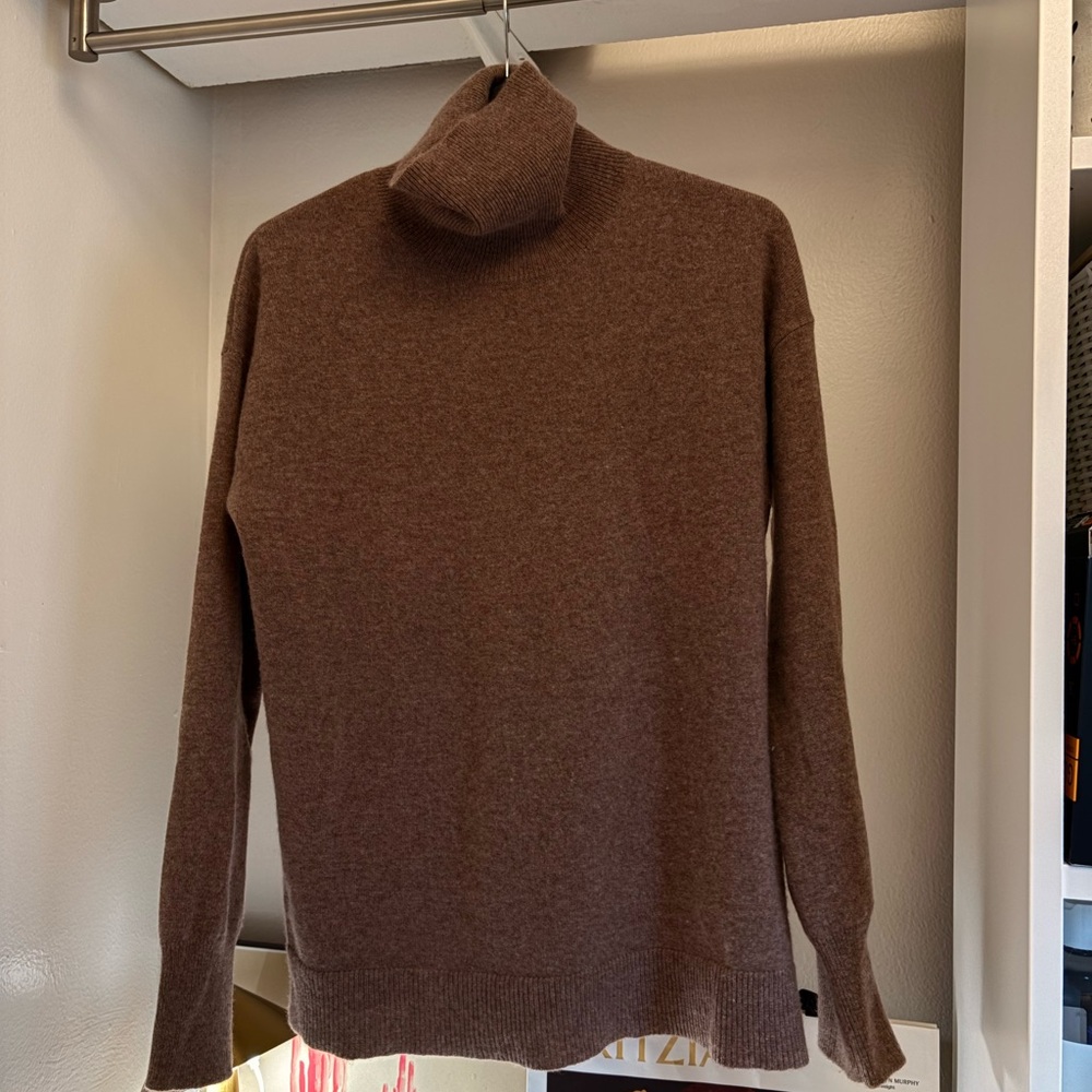 Nordstrom Women's Cashmere Turtleneck Sweater